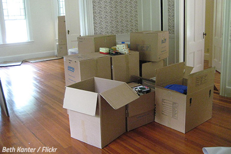 Cheap ways to pack for a move